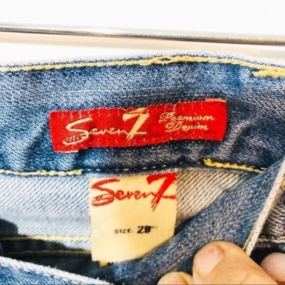 Seven 7 Women's Distressed Jeans Straight Leg Destroyed Denim Blue Size 29 - Picture 3 of 7